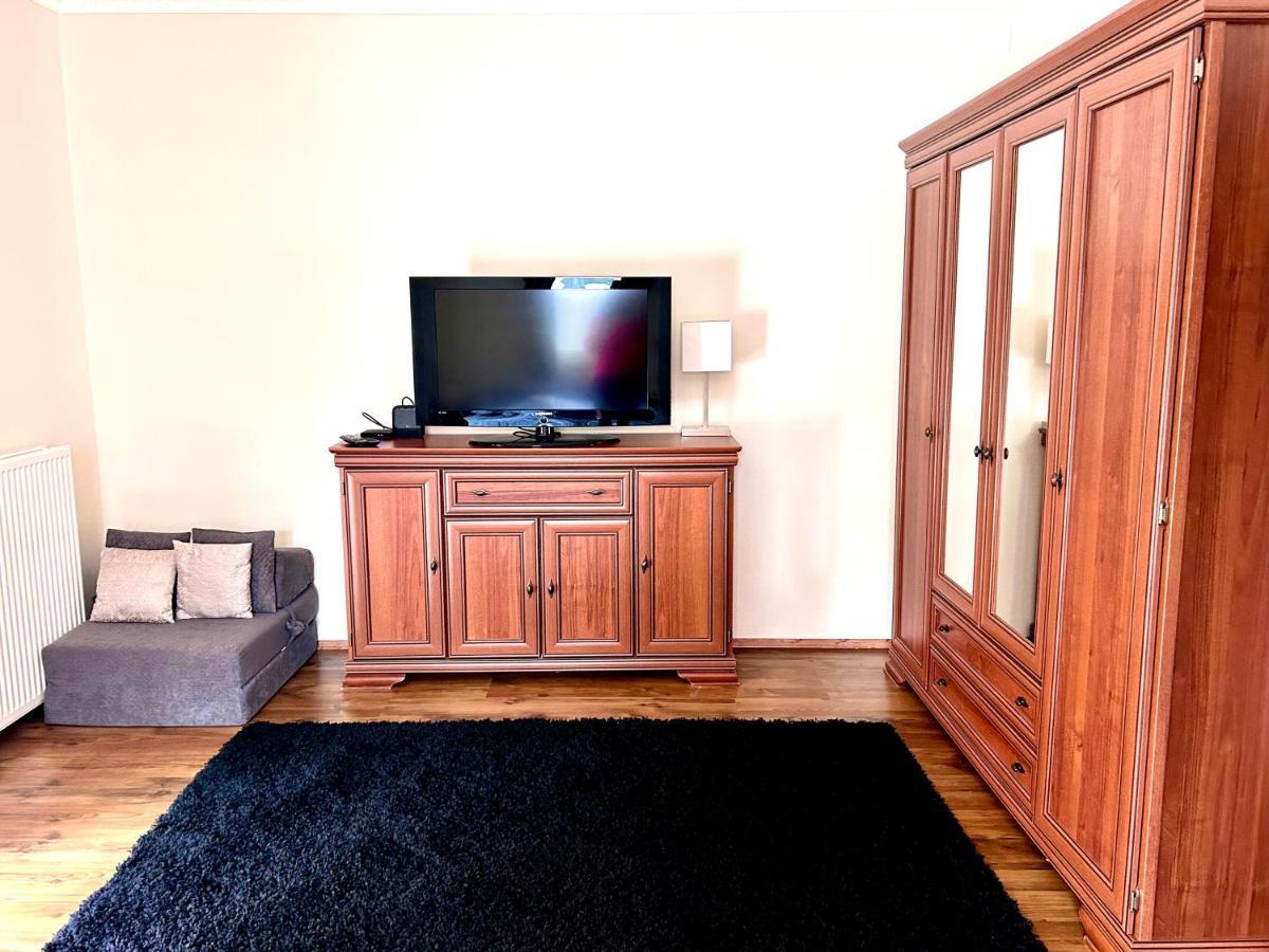 Bikeaway Guesthouse Kereki 外观 照片