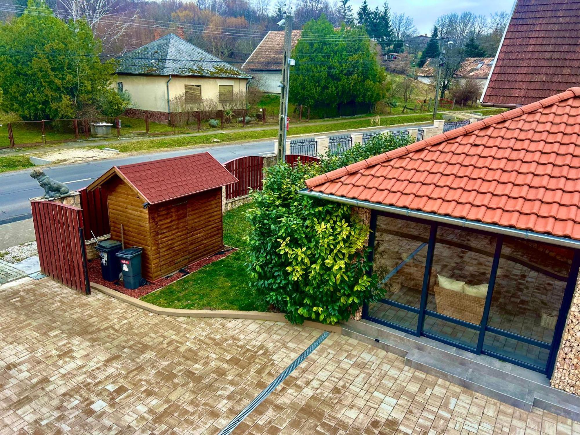 Bikeaway Guesthouse Kereki 外观 照片