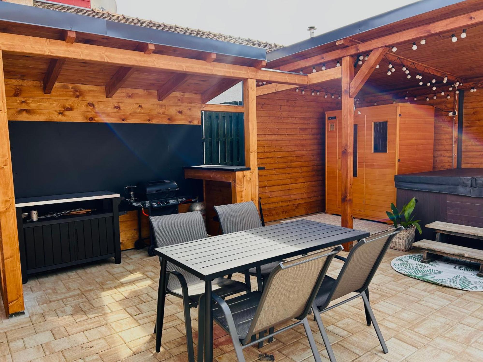 Bikeaway Guesthouse Kereki 外观 照片